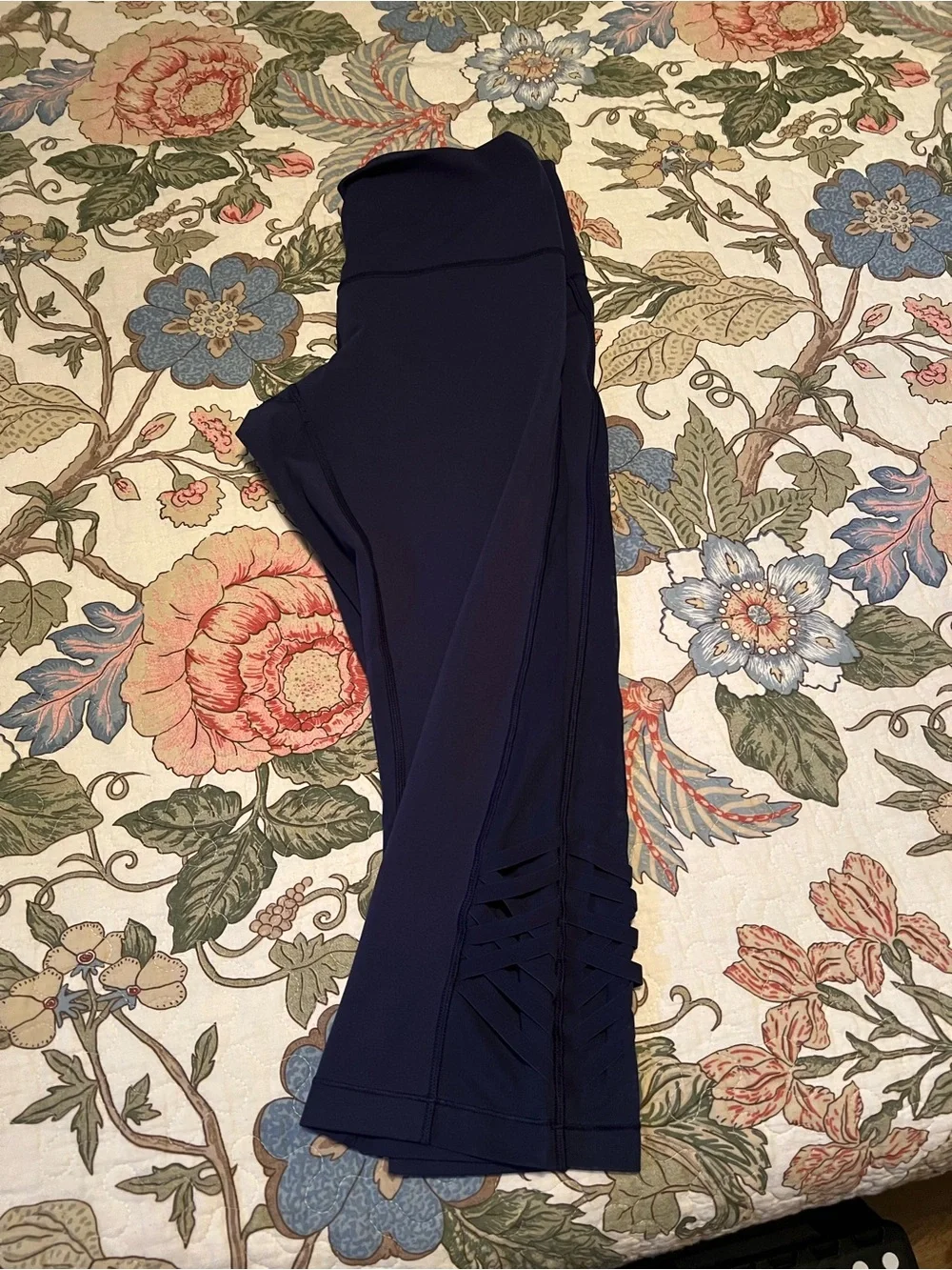 lululemon athletica Dark Navy High-Rise Cropped Leggings with Lattice Hem